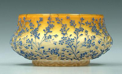 Mother-of-pearl coralene bowl,