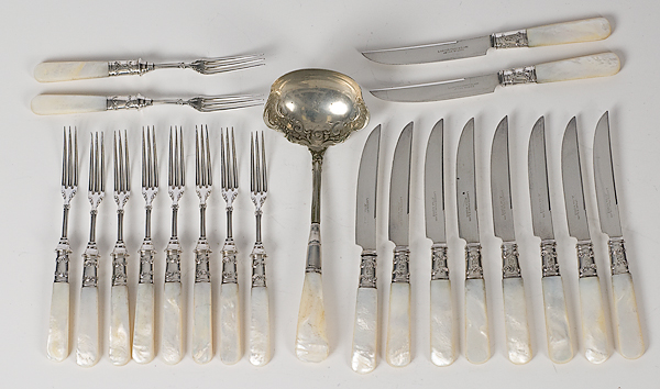 Mother-of-Pearl Fruit Flatware with