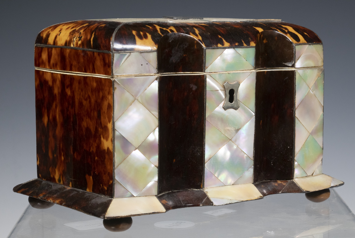 MOTHER-OF-PEARL & TORTOISESHELL TEA