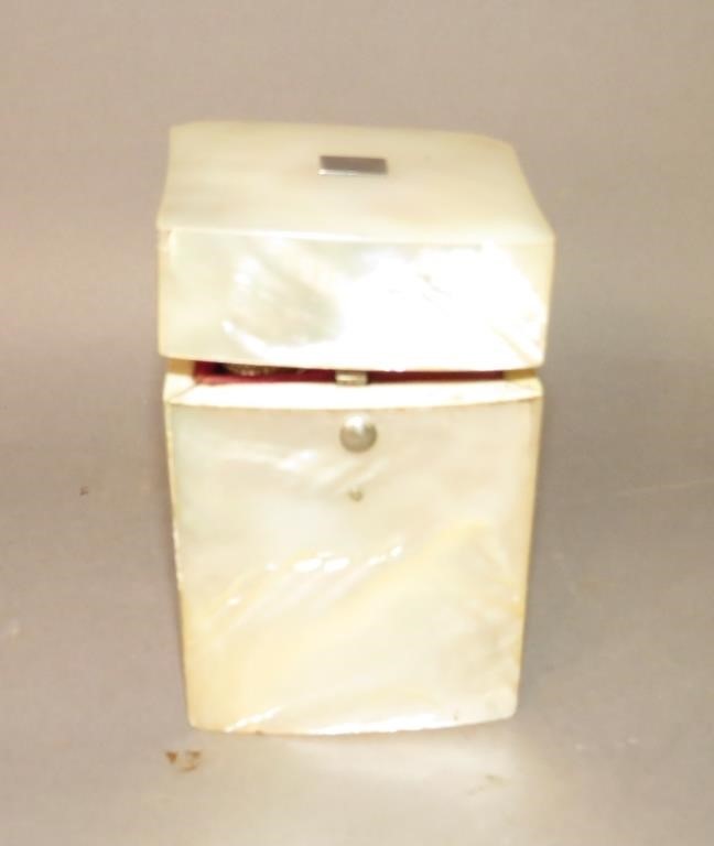 MOTHER-OF-PEARL VENEER SEWING