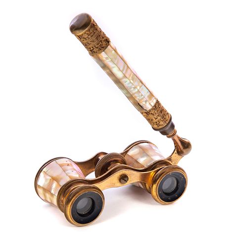 MOTHER PEARL OPERA GLASSES WITH