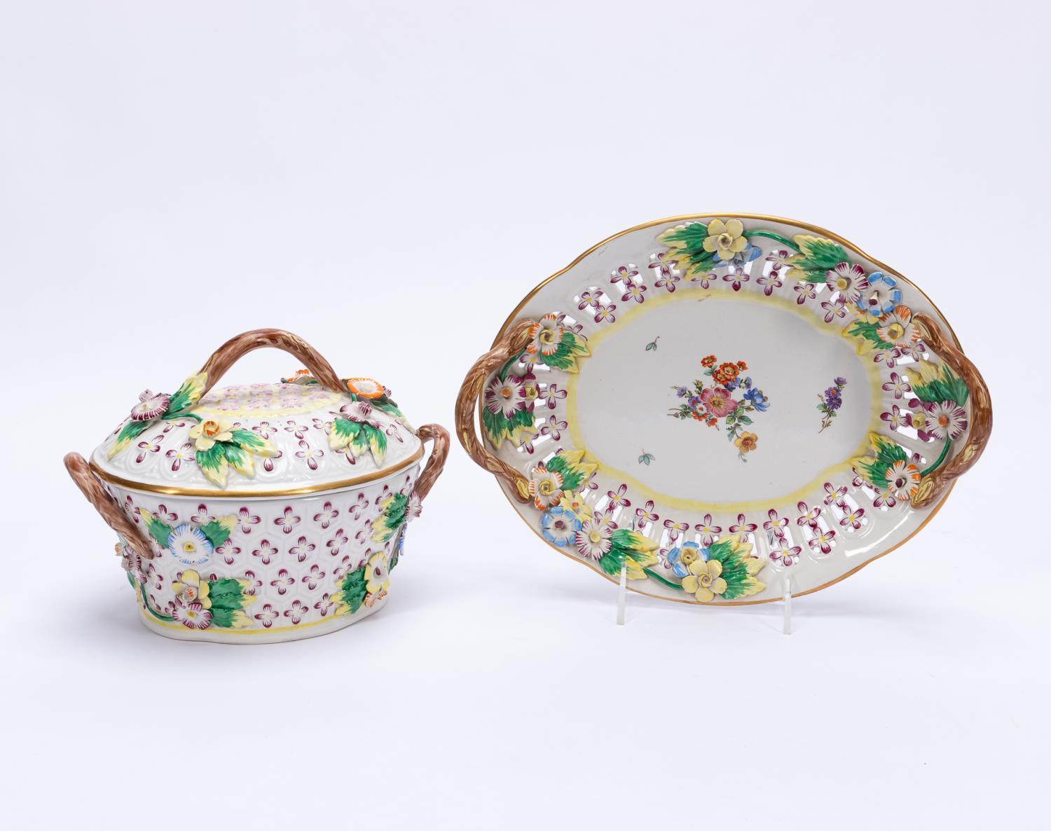 MOTTAHEDEH RAISED FLORAL TUREEN &
