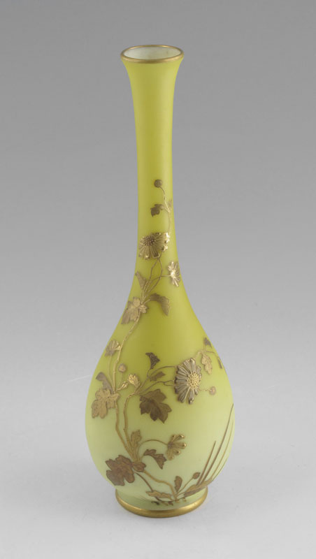 MOUNT WASHINGTON CROWN MILANO VASE: