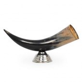 MOUNTED HORN CENTERPIECEDESCRI