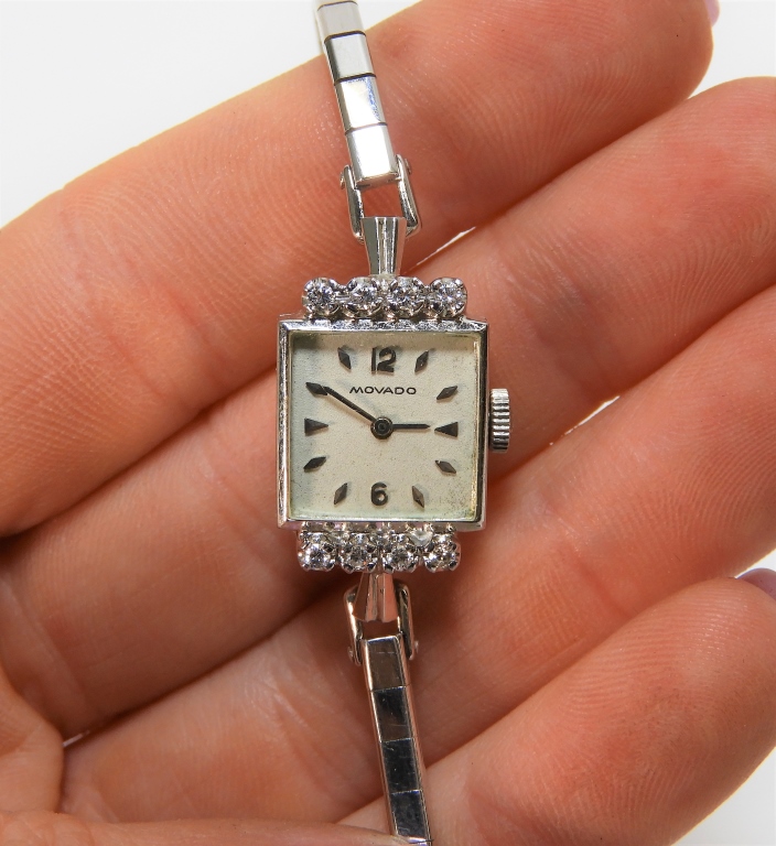 MOVADO 14K GOLD & DIAMOND LADY'S