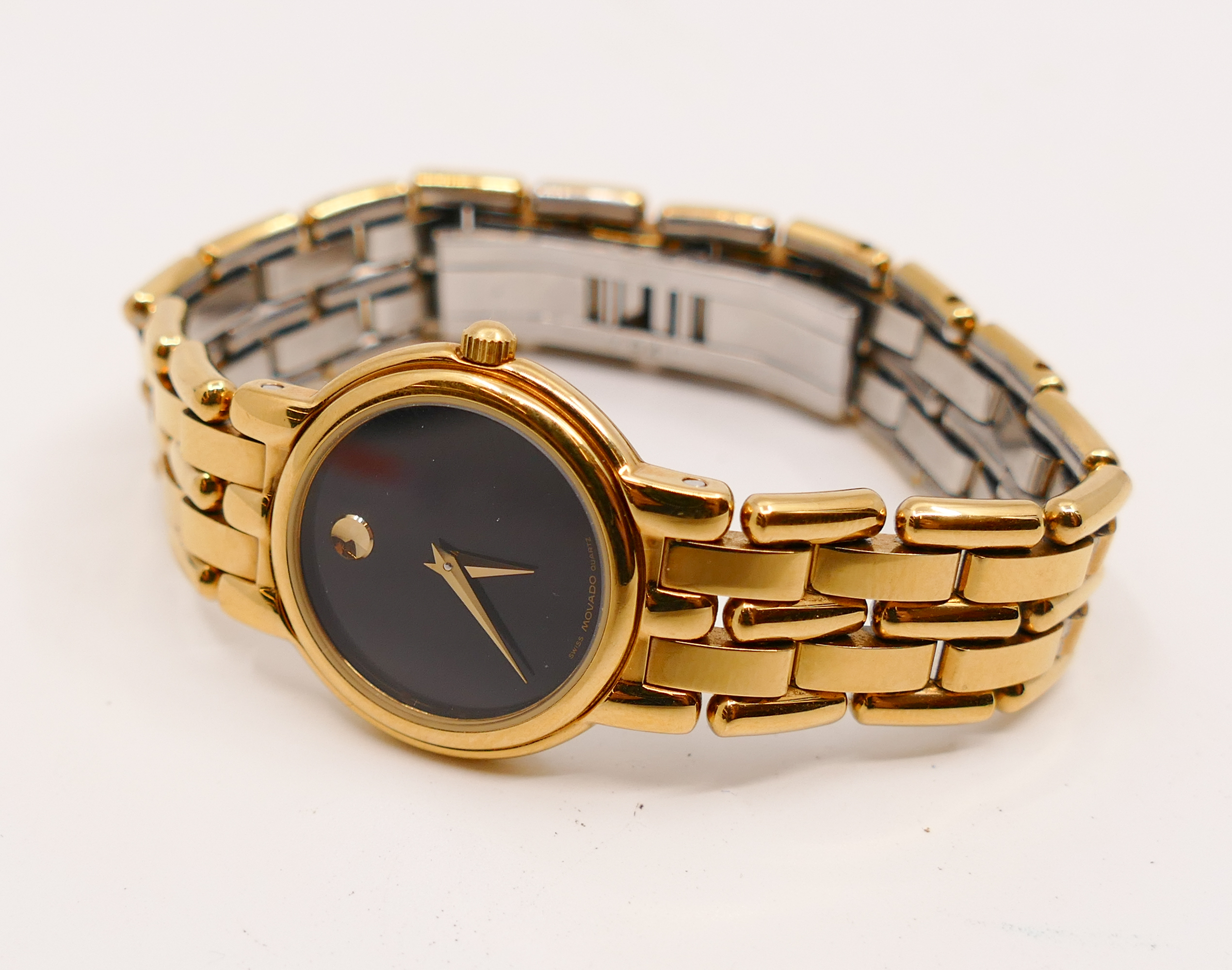 Movado 'Classic Museum' Womens Gold