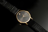 MOVADO MUSEUM QUARTZ WATCH: Cl