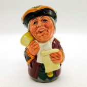 MR. TONSIL THE TOWN CRIER D671