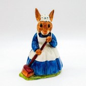MRS. BUNNYKIN CLEAN SWEEP DB6