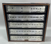 MTH HO ELECTRIC TRAINS - 5 CAR