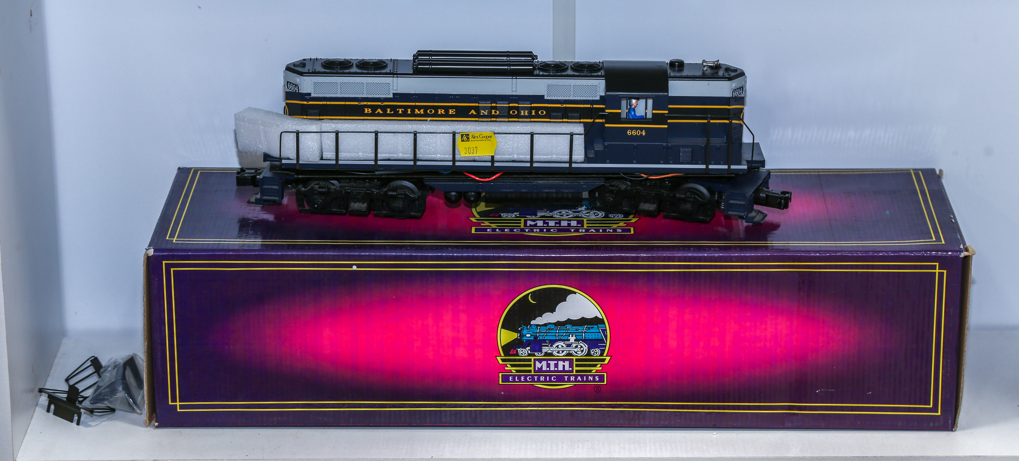 MTH "O" GAUGE EMD GP-9 DIESEL