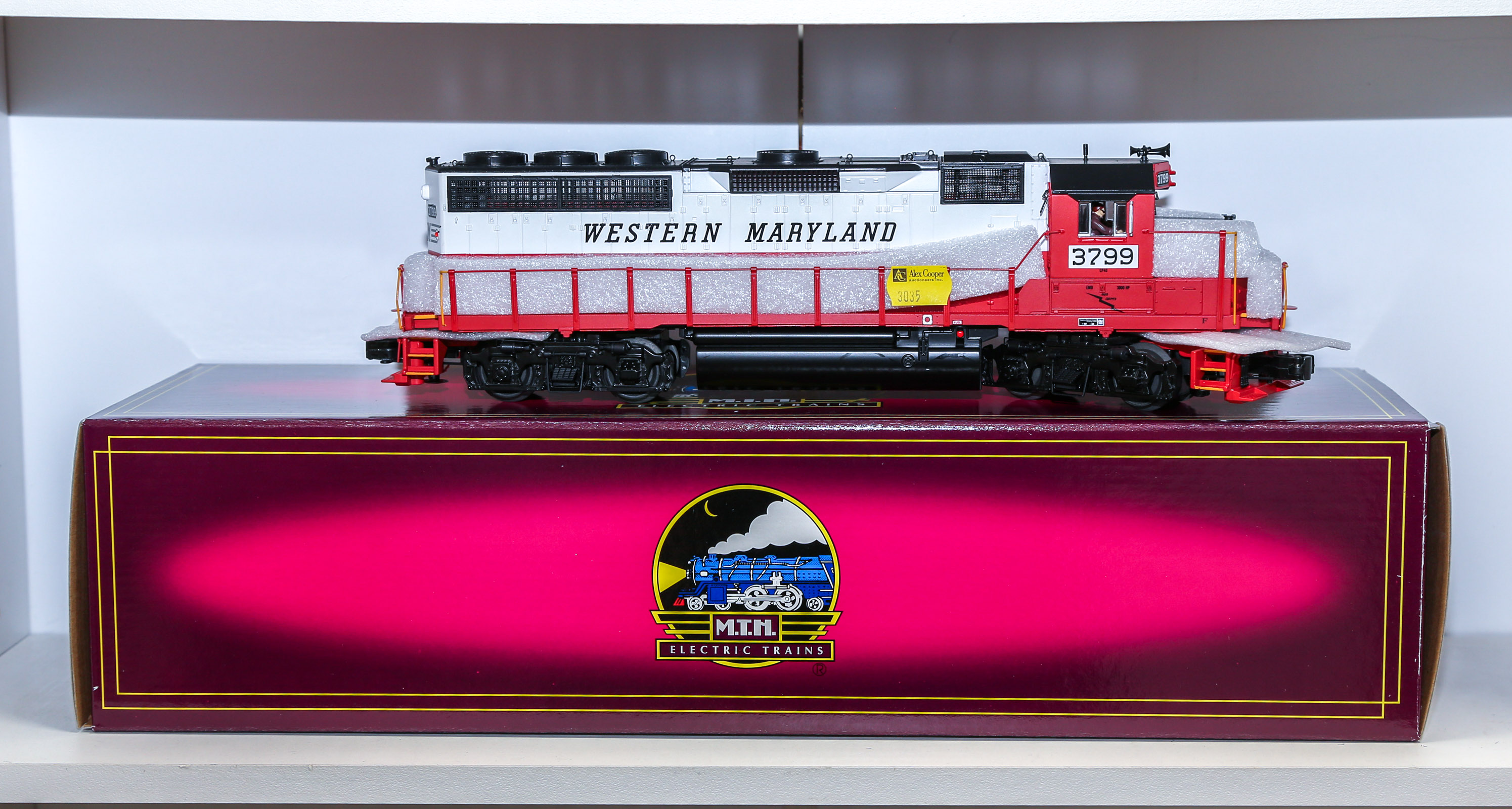 MTH "O" GAUGE GP-40 DIESEL ENGINE