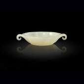 MUGHAL-STYLE WHITE JADE HANDLE
