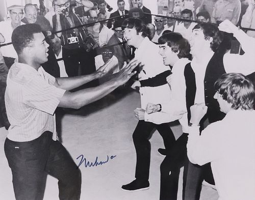 MUHAMMAD ALI (1942-2016)