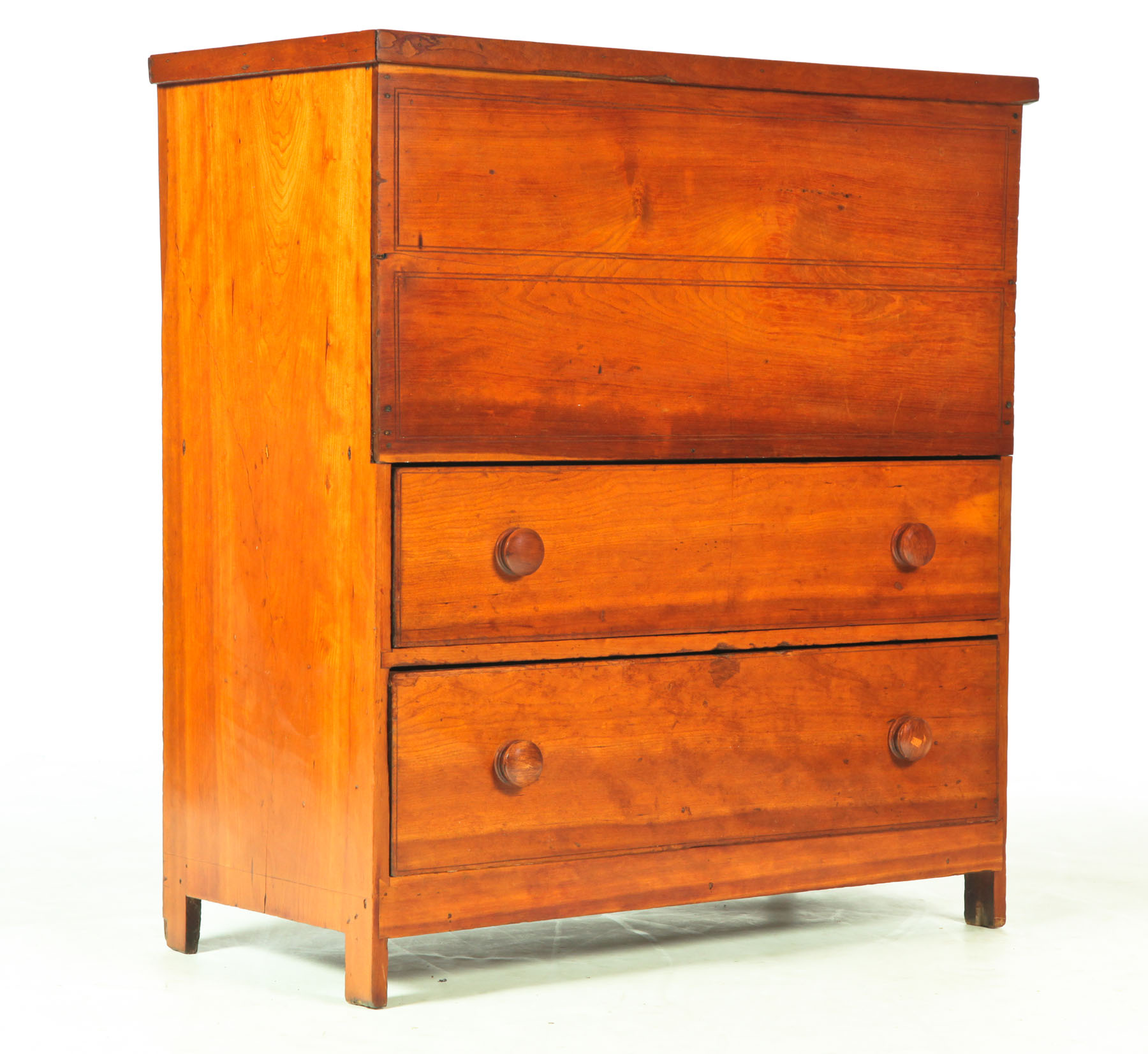MULE CHEST.  New England  19th