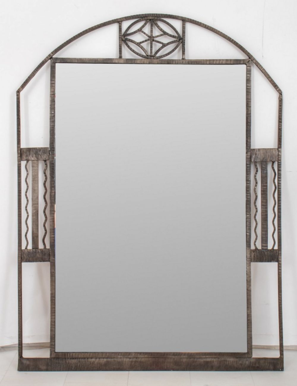 MULLER FRERES ATTR. ART DECO