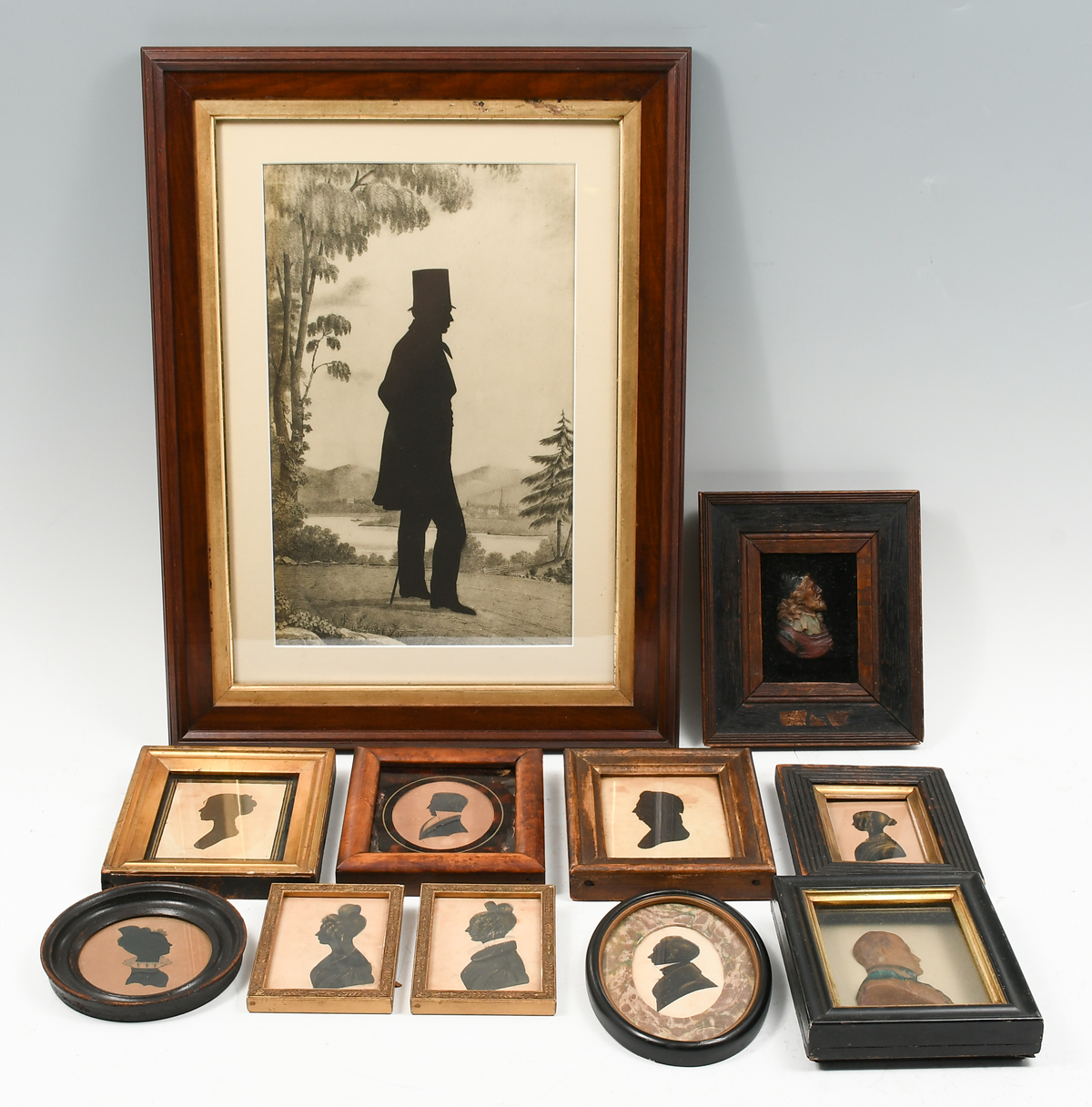 MULTI PIECE MINIATURE/SILHOUETTE