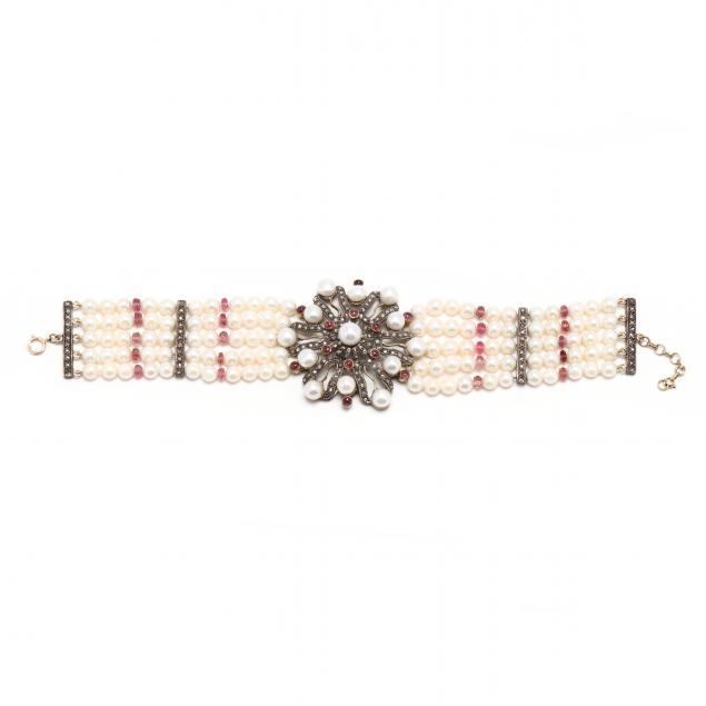 MULTI-STRAND PEARL AND GEM-SET