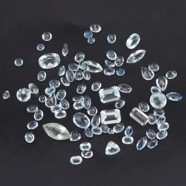 MULTIPLE UNMOUNTED 20.02 CARAT