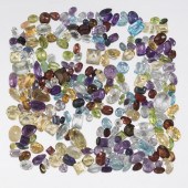 MULTIPLE UNMOUNTED 220 CT TOTA