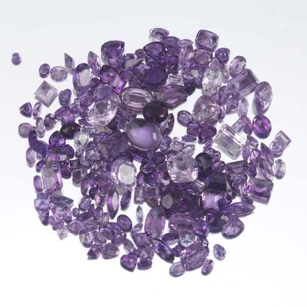 MULTIPLE UNMOUNTED 250 CARAT