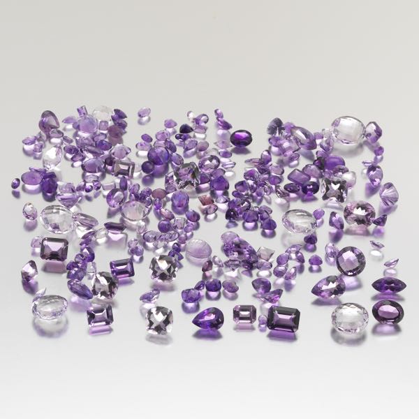 MULTIPLE UNMOUNTED 255 CARAT