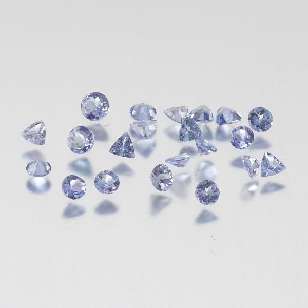 MULTIPLE UNMOUNTED 4.80 CT TOTAL