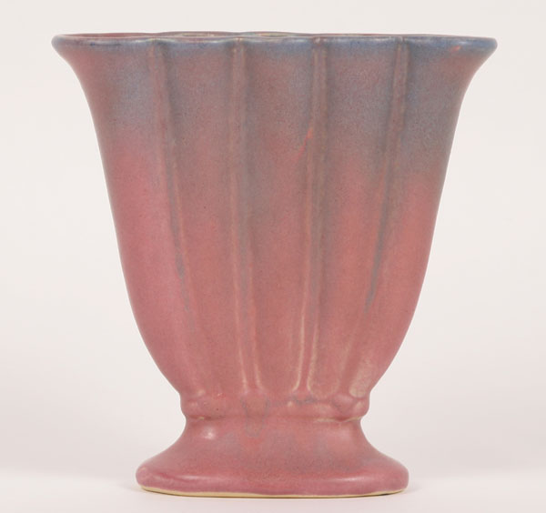 Muncie art pottery fan vase, blue