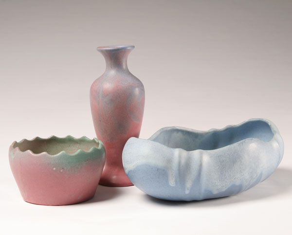 Muncie art pottery; shape #187
