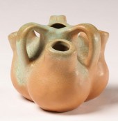 Muncie art pottery Spanish Lin