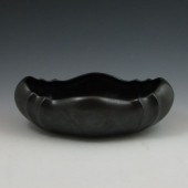 Muncie bowl in gunmetal black.