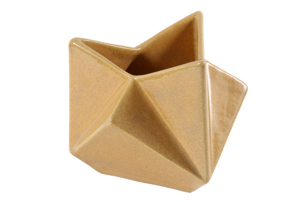 MUNCIE RUBA ROMBIC STAR VASE, 4”