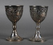 MUNSTERS PROP PAIR GOBLETS SCR