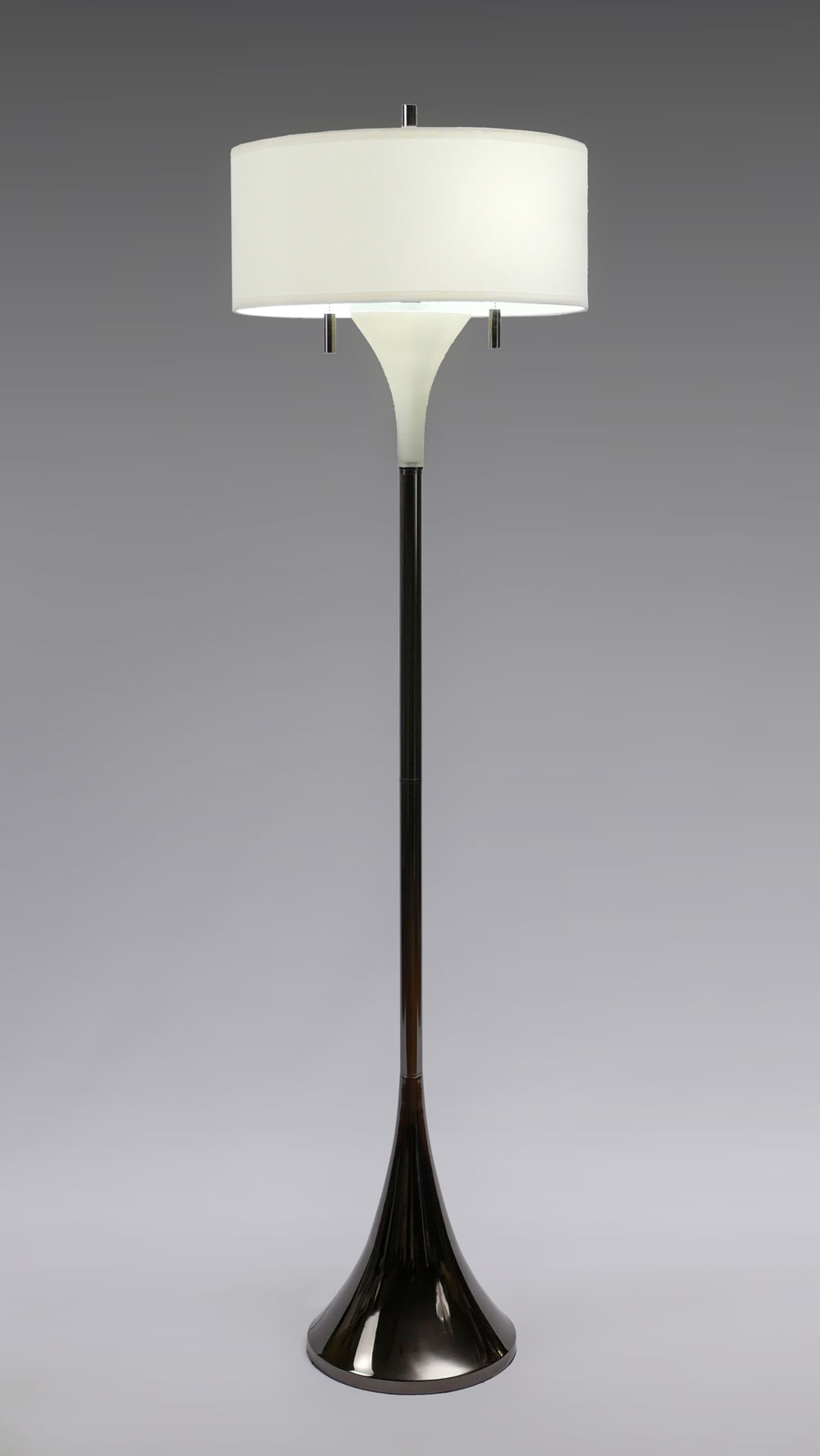 MUSHROOM SHAPED MID-CENTURY FLOOR