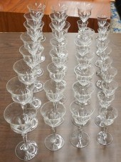 NACHTMANN 36-PIECE GLASS STEMW