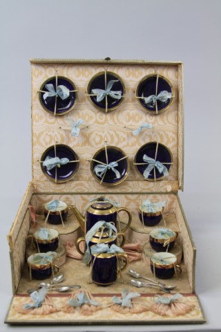 NAGOYA BOXED TEA SET Japan