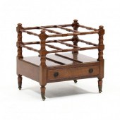 NAHON, ENGLISH STYLE MAHOGANY