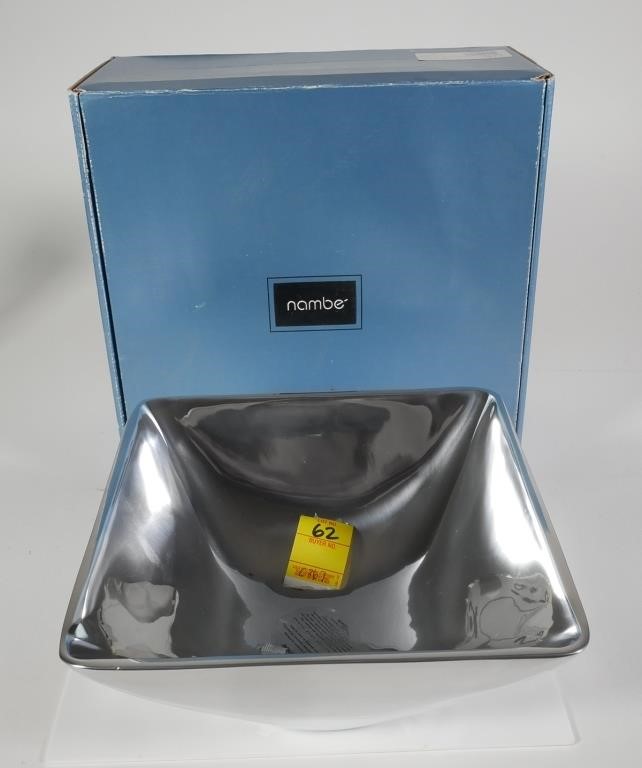 NAMBE ALLOY METAL CENTERPIECE BOWL
