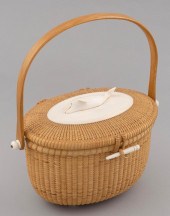 NANTUCKET BASKET PURSE BY DONN