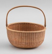NANTUCKET LIGHTSHIP BASKET ATT
