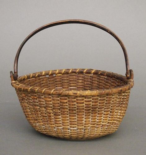 NANTUCKET LIGHTSHIP BASKETA late