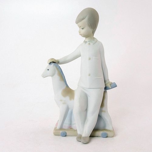 NAO BY LLADRO FIGURINE OF YOUNG