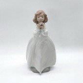NAO BY LLADRO FIGURINE, THE FL