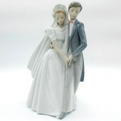 NAO BY LLADRO FIGURINE, UNFORG
