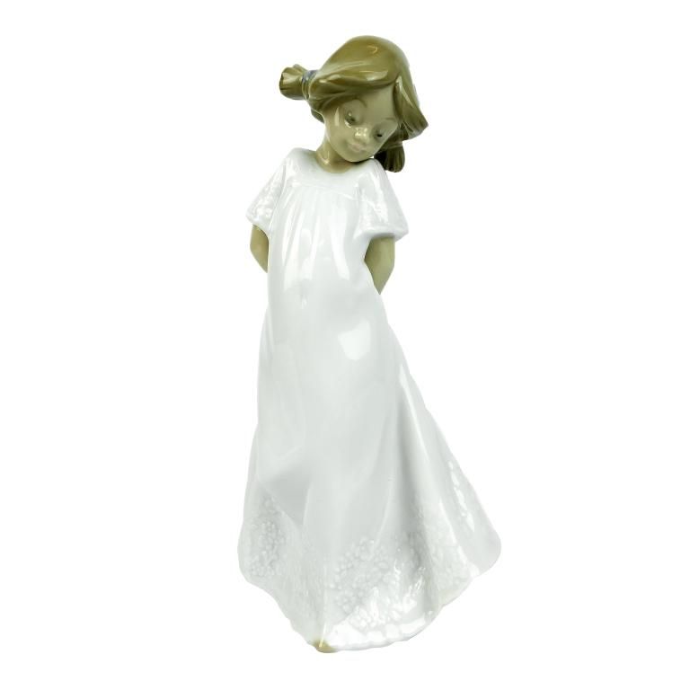 NAO BY LLADRO FIGURINEVintage Nao