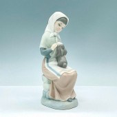 NAO BY LLADRO PORCELAIN FIGURI