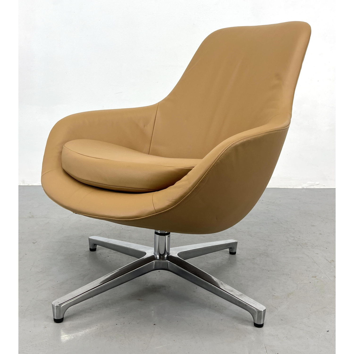 Naoto Fukasawa Saiba Lounge Chair
