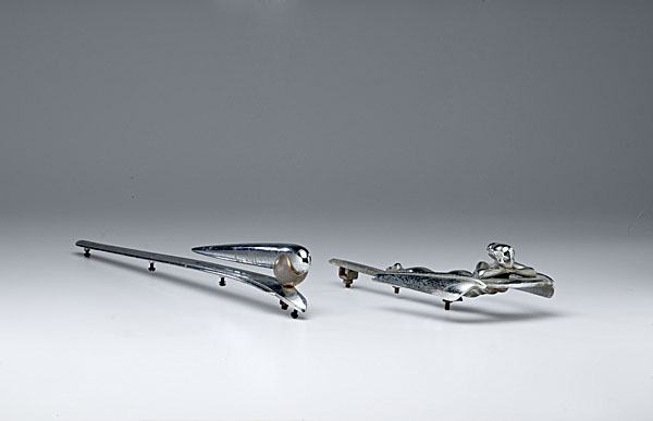 Nash Hood Ornament Plus American