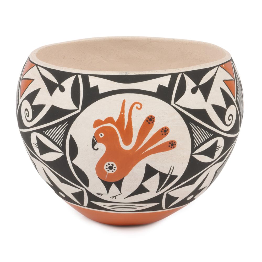 NATIVE AMERICAN ACOMA PUEBLO