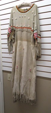 NATIVE AMERICAN (APACHE) DRESS